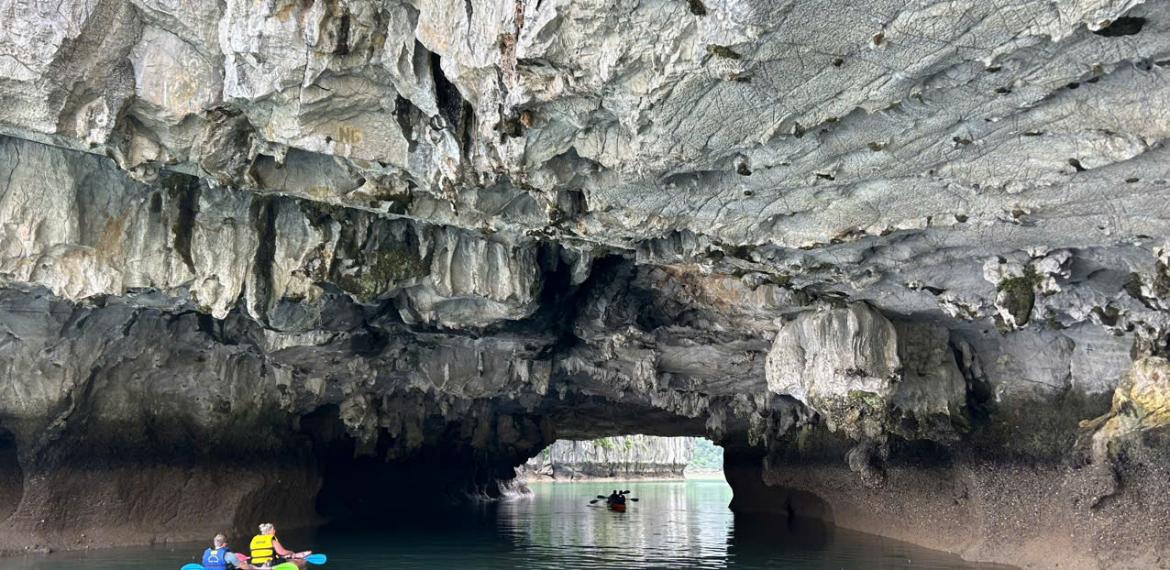 Timeless experience on Lan Ha Bay