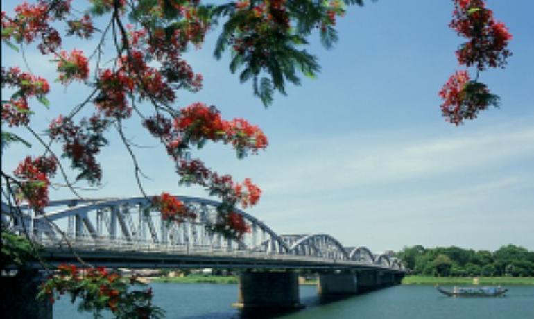 Danang Hoi An Bana Hill Hue 5D4N